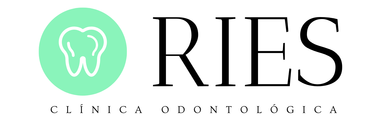 CLINICA-ODONTOLOGICA-transparente.png